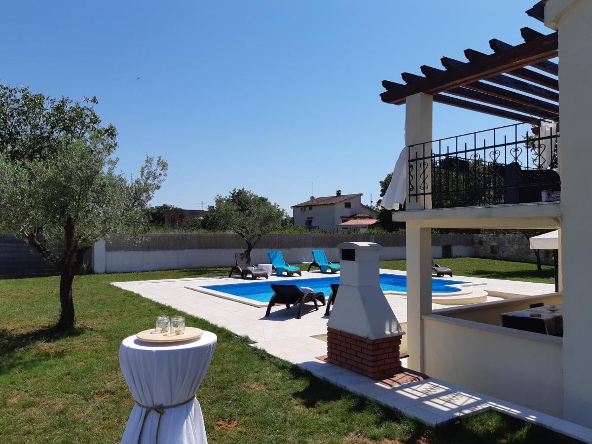 Villa La Felice Porec Exterior photo